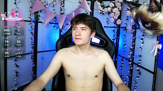 Snapshot of Ethan_Rivers chatting on 28, 9, 2025 Ethan Rivers online show from 28, 9, 2025