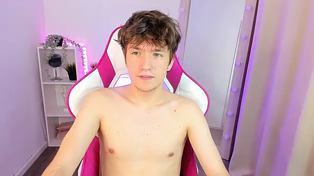 Snapshot of Ethan_Rivers chatting on 16, 10, 2025 Ethan Rivers online show from 16, 10, 2025