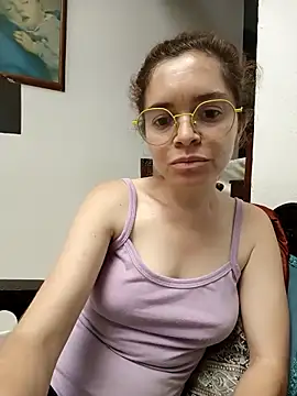 chiquitahot69 online show from 12, 9, 2025