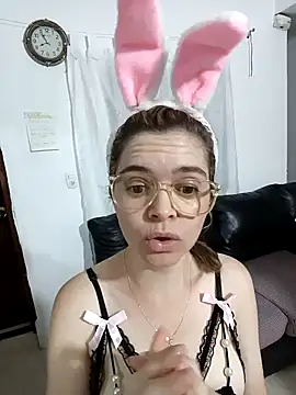 chiquitahot69 online show from 8, 1, 2026