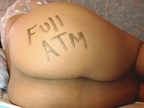 Snapshot of Messy-diana21 chatting on 23, 10, 2025 Messy-diana21 online show from 23, 10, 2025