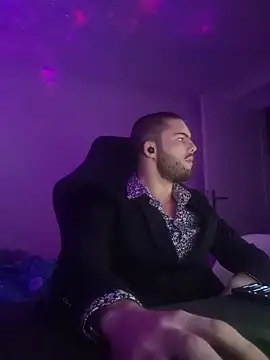 EyesNeverLies online show from 6, 2, 2026