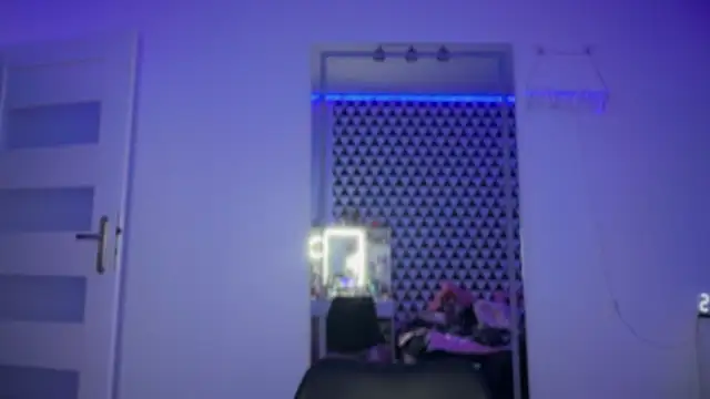 Snapshot of FluffySlutt chatting on 22, 5, 2026 FluffySlutt online show from 22, 5, 2026