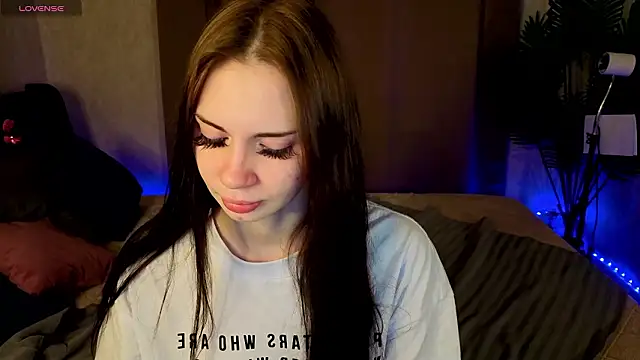 Jennie Hunter online show from 8, 3, 2026