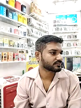 Snapshot of avi007p chatting on 19, 10, 2025 avi007p online show from 19, 10, 2025