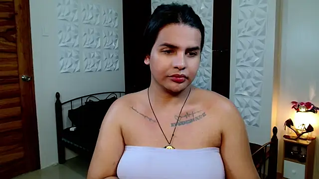 SelenaHelaby02 online show from 22, 9, 2025