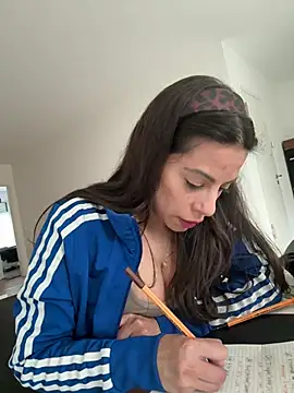 Snapshot of Teparolaverga1990 chatting on 25, 3, 2026 Teparolaverga1990 online show from 25, 3, 2026