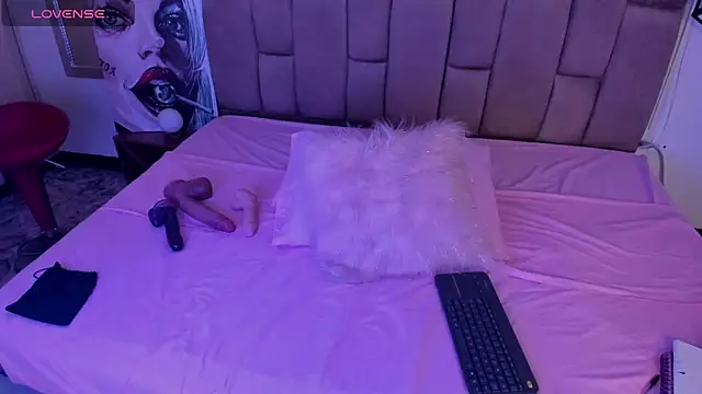 RavynRouge online show from 8, 10, 2025