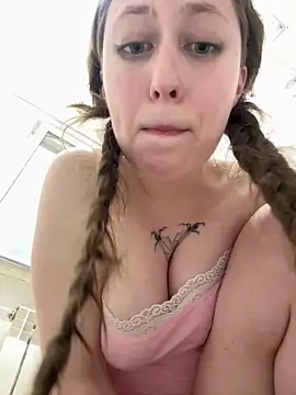FroggyAnna online show from 11, 6, 2026