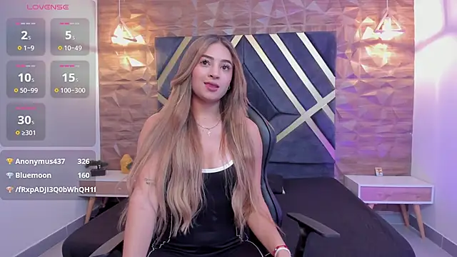 Snapshot of Alana_cox_ chatting on 28, 11, 2025 Alana cox online show from 28, 11, 2025