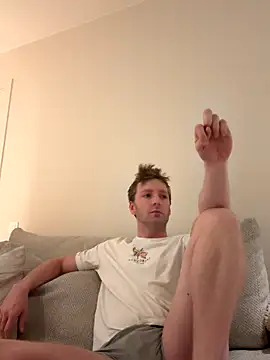 blueblondguy online show from 13, 9, 2025
