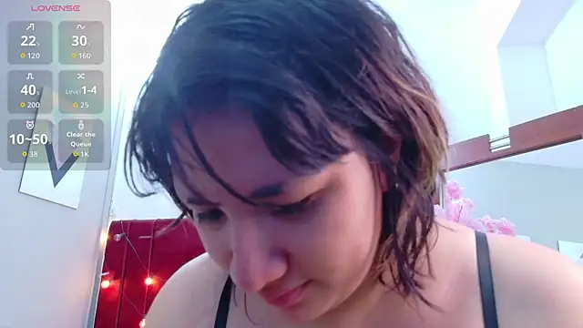 cosplaydate online show from 4, 12, 2025