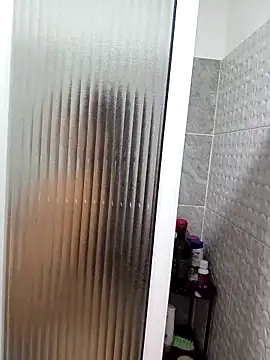 LoanaSantos online show from 11, 10, 2025