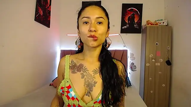 Liahdiaz  online show from 9, 5, 2026