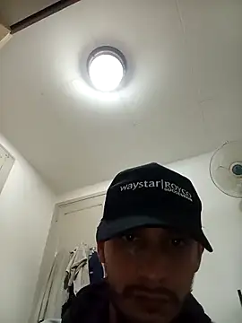 Juandavidbolivar online show from 8, 11, 2025