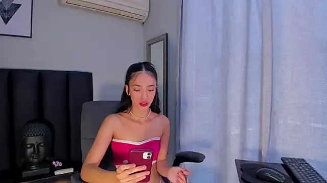 miIa bratz online show from 24, 9, 2025