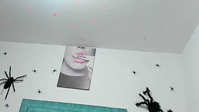 Rihanna hotx online show from 20, 10, 2025