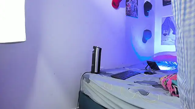 Snapshot of Rihanna_hotx chatting on 27, 3, 2026 Rihanna hotx online show from 27, 3, 2026