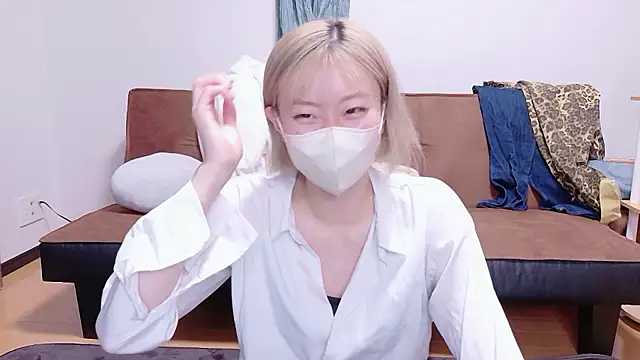 Nana  ch online show from 19, 5, 2026