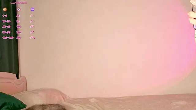 MiaSweetasHoney online show from 10, 11, 2025