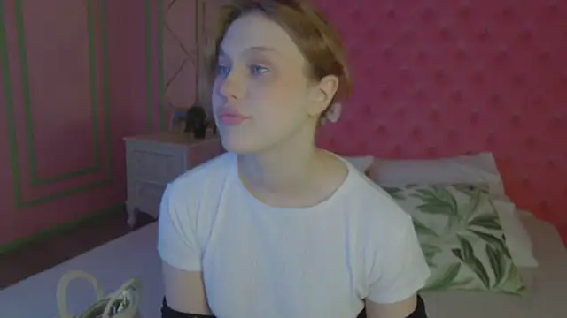 Snapshot of CaitlinSugar chatting on 25, 5, 2026 CaitlinSugar online show from 25, 5, 2026