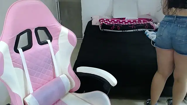 Amber09raiden online show from 7, 10, 2025