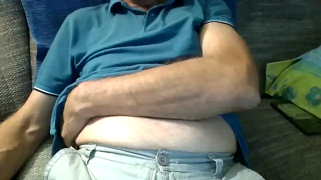 Snapshot of velikifant7 chatting on 20, 11, 2025 velikifant7 online show from 20, 11, 2025