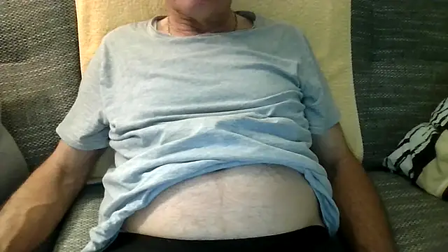 Snapshot of velikifant7 chatting on 19, 3, 2026 velikifant7 online show from 19, 3, 2026