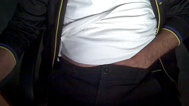 Snapshot of velikifant7 chatting on 27, 3, 2026 velikifant7 online show from 27, 3, 2026