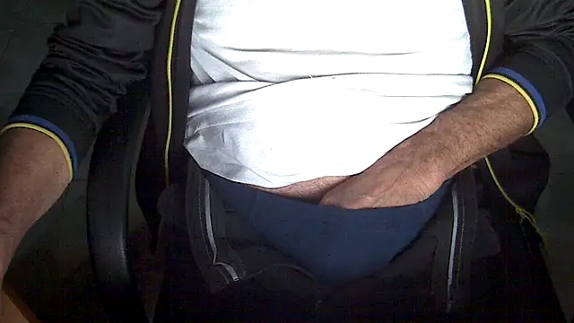 Snapshot of velikifant7 chatting on 30, 3, 2026 velikifant7 online show from 30, 3, 2026