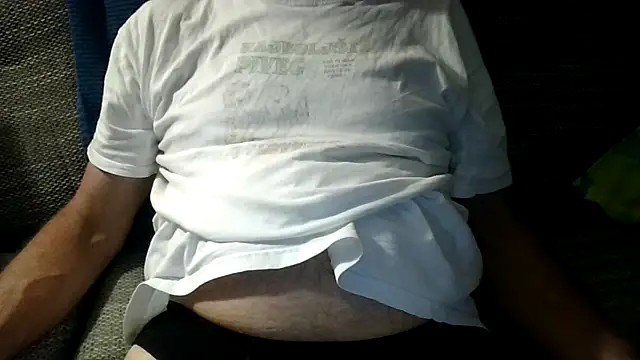 Snapshot of velikifant7 chatting on 24, 4, 2026 velikifant7 online show from 24, 4, 2026