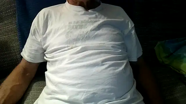 Snapshot of velikifant7 chatting on 1, 5, 2026 velikifant7 online show from 1, 5, 2026