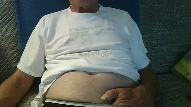Snapshot of velikifant7 chatting on 22, 5, 2026 velikifant7 online show from 22, 5, 2026