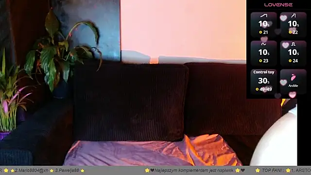 Snapshot of __Leyla__ chatting on 7, 4, 2026 Leyla online show from 7, 4, 2026