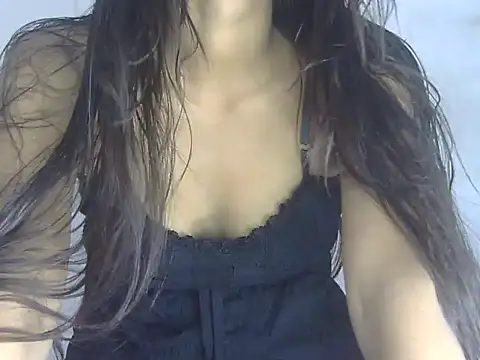 Snapshot of Nura7 chatting on 17, 9, 2025 Nura7 online show from 17, 9, 2025