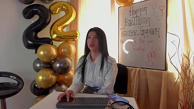 Tiffany Nm online show from 25, 9, 2025