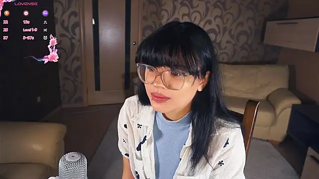 VerniceEngelking online show from 15, 9, 2025