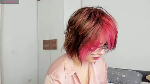 Snapshot of VerniceEngelking chatting on 20, 6, 2026 VerniceEngelking online show from 20, 6, 2026