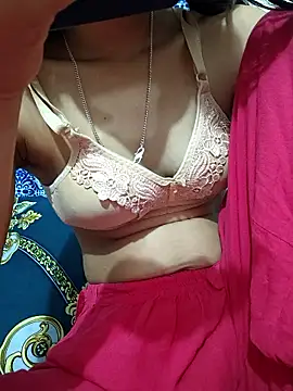 maya-Couple19 online show from 22, 11, 2025