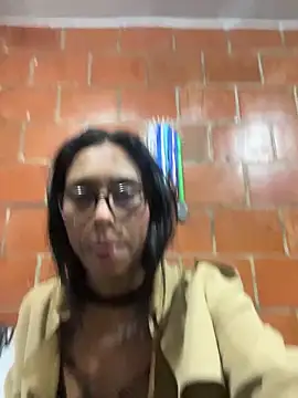 Snapshot of Emma__cumlovee chatting on 10, 10, 2025 Emma  cumlovee online show from 10, 10, 2025