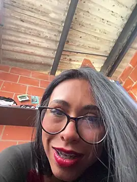 Snapshot of Emma__cumlovee chatting on 11, 10, 2025 Emma  cumlovee online show from 11, 10, 2025