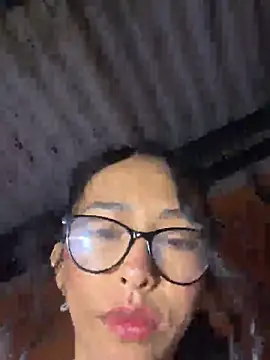 Snapshot of Emma__cumlovee chatting on 29, 5, 2026 Emma cumlovee online show from 29, 5, 2026