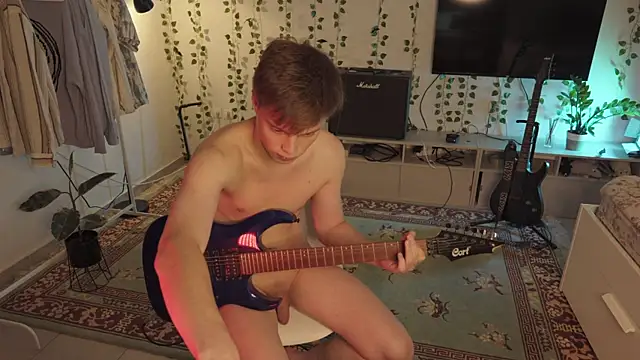 Snapshot of RusBradPitt chatting on 17, 10, 2025 RusBradPitt online show from 17, 10, 2025