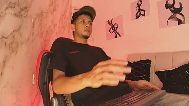 Snapshot of DustinandJordan chatting on 12, 2, 2026 DustinandJordan online show from 12, 2, 2026