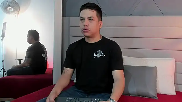 Dominic Taylor  online show from 13, 9, 2025