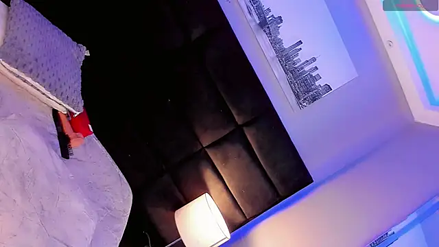 Ana Paaula23 online show from 17, 10, 2025