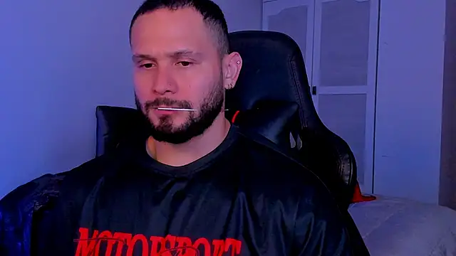 andrewcorey1 online show from 7, 10, 2025