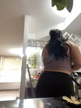 Tokio Sakura online show from 13, 11, 2025