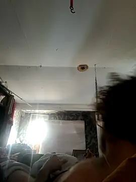 bearded cross online show from 21, 11, 2025