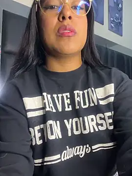 Kendra C online show from 3, 11, 2025